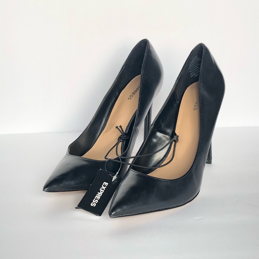 NEW Express Pointy Toe Pumps